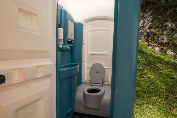 Best Porta potty rental near me  in New Cumberland, WV